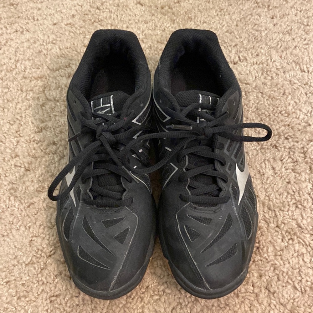Women’s Black Volleyball Sneakers